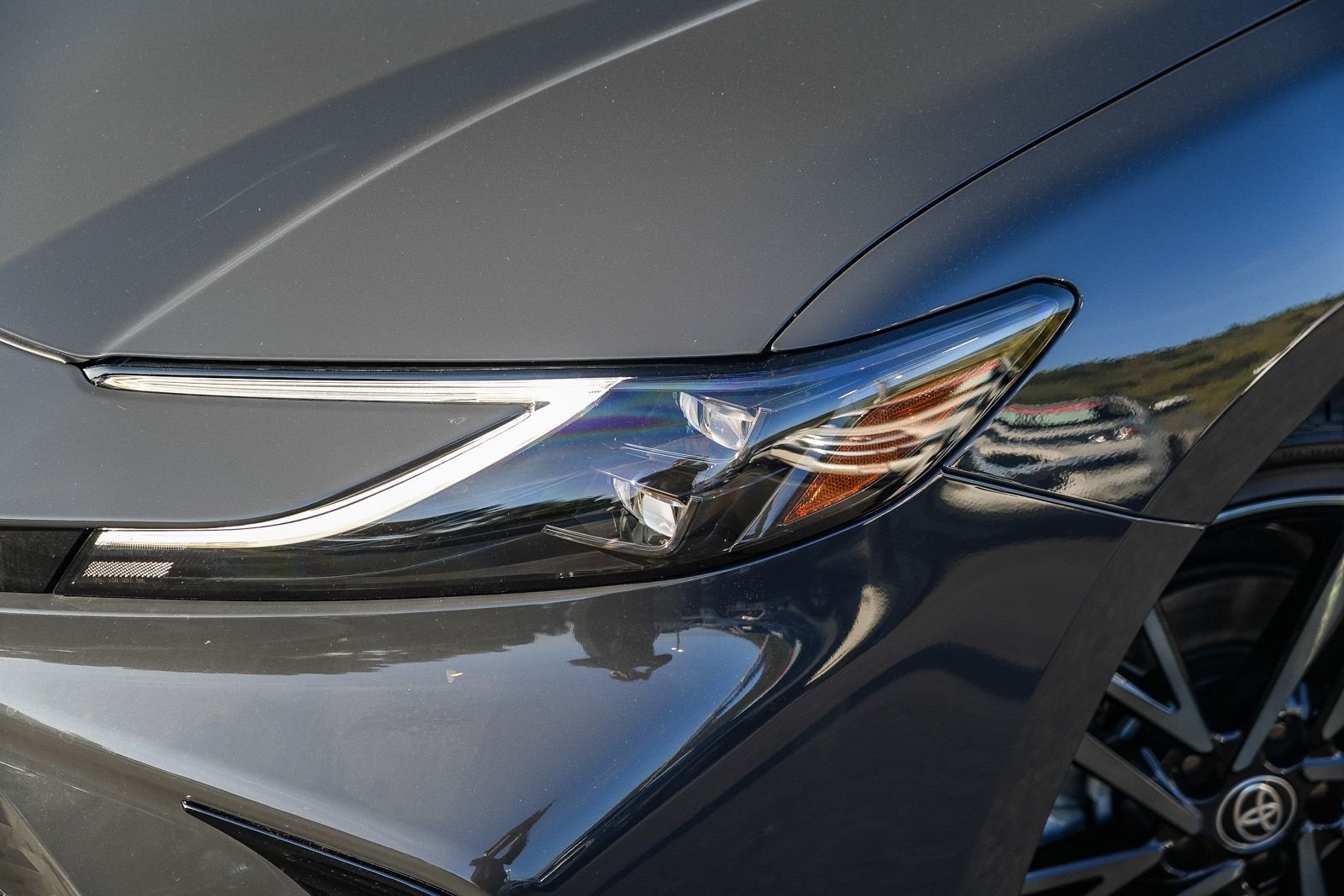 2026 Toyota Camry XSE - Photo 2