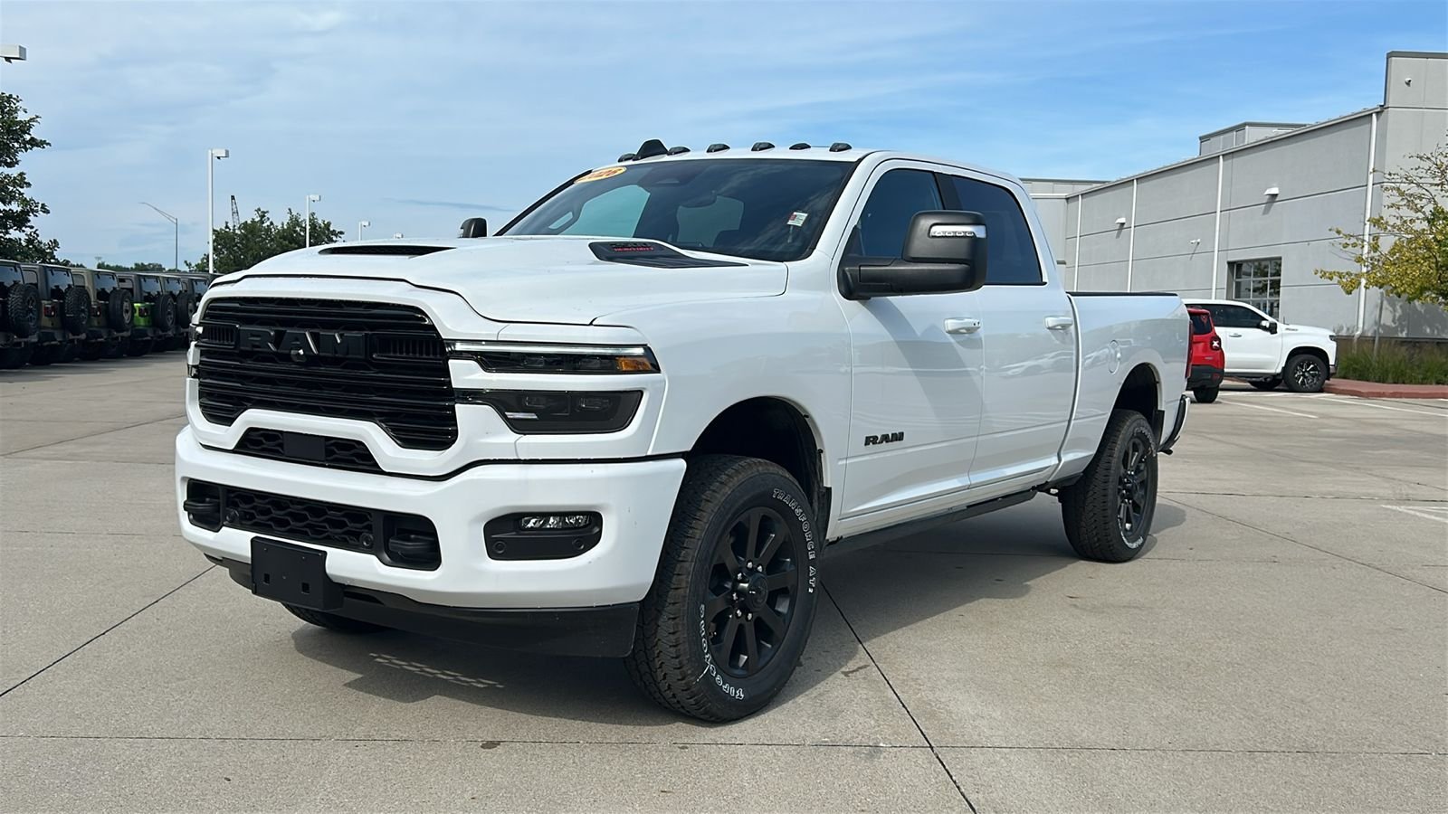 New 2026 Bright White Clear-Coat Exterior Paint RAM Laramie image 8
