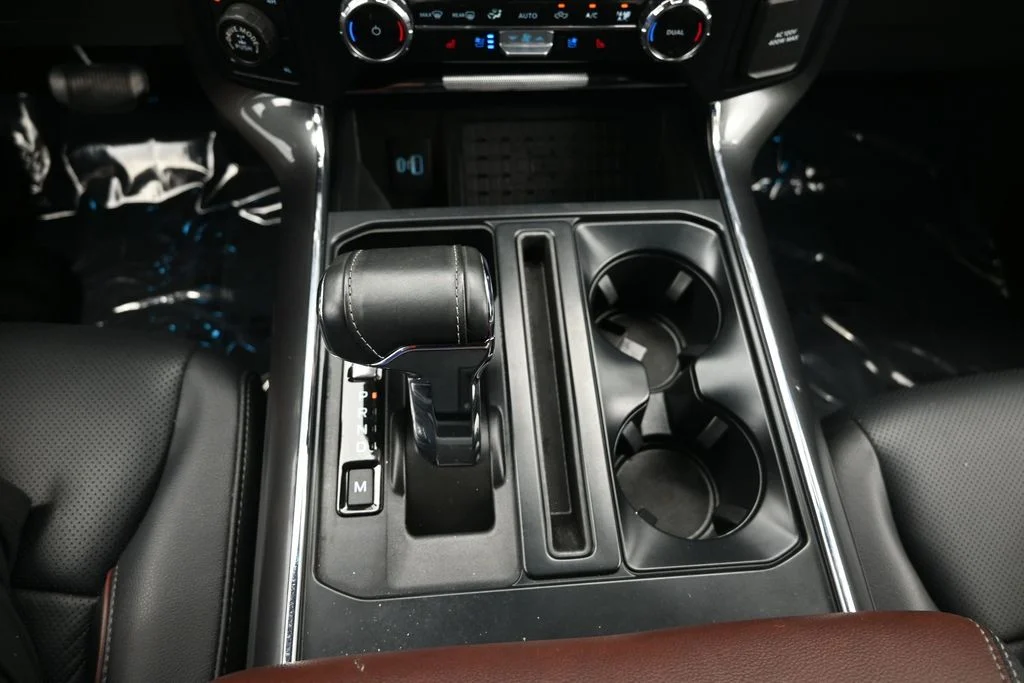 Certified Used 2023 Oxford White Ford Lariat image 27