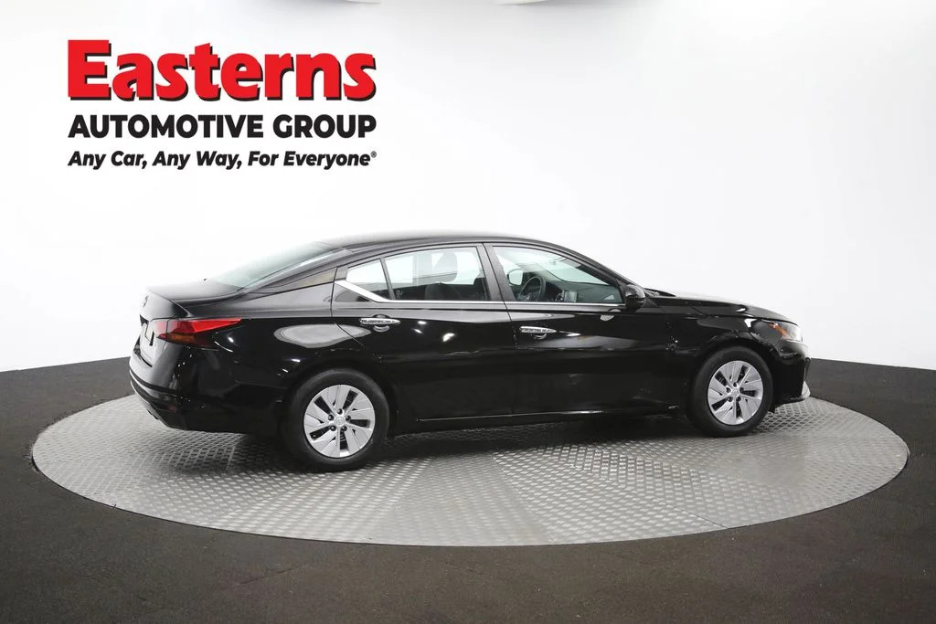 Used 2023 Black Nissan 2.5 S image 42