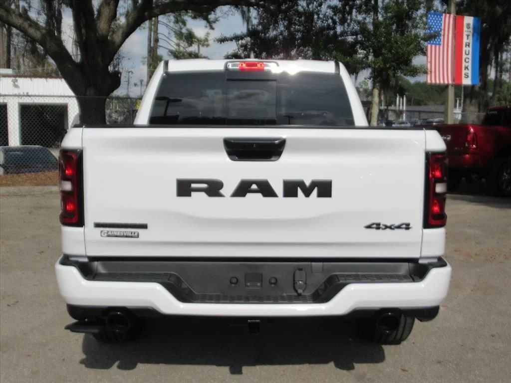 New 2026 Bright White Clear-Coat Exterior Paint RAM Big Horn/Lone Star image 5