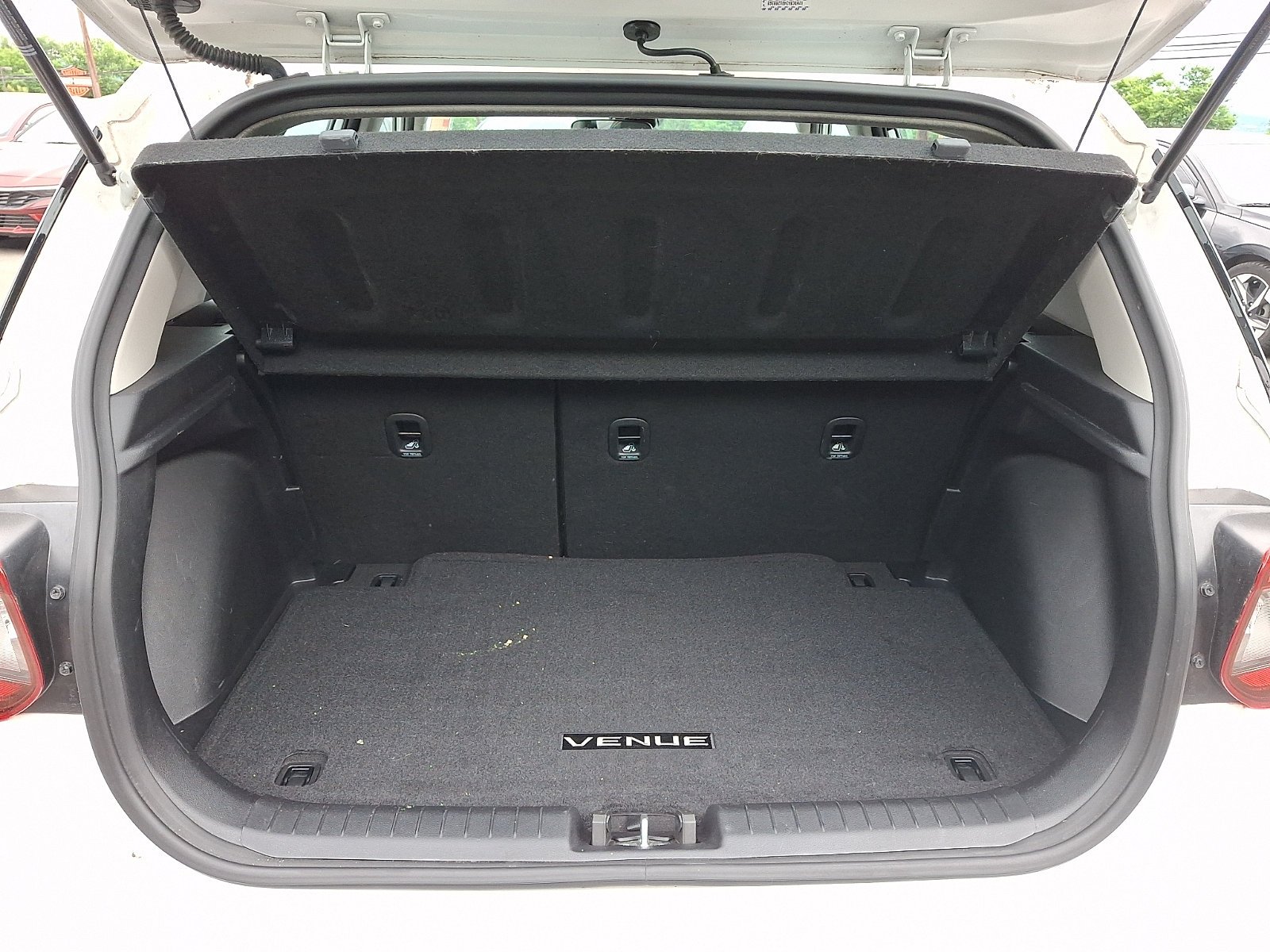 2024 Hyundai Venue SEL - Photo 29