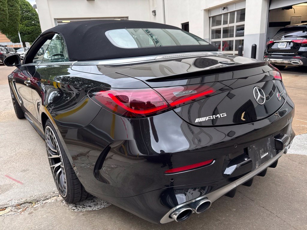 Used 2025 Obsidian Black Metallic Mercedes-Benz CLE 53 AMG® image 4