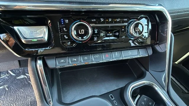 2026 GMC Sierra 1500 Denali - Photo 14