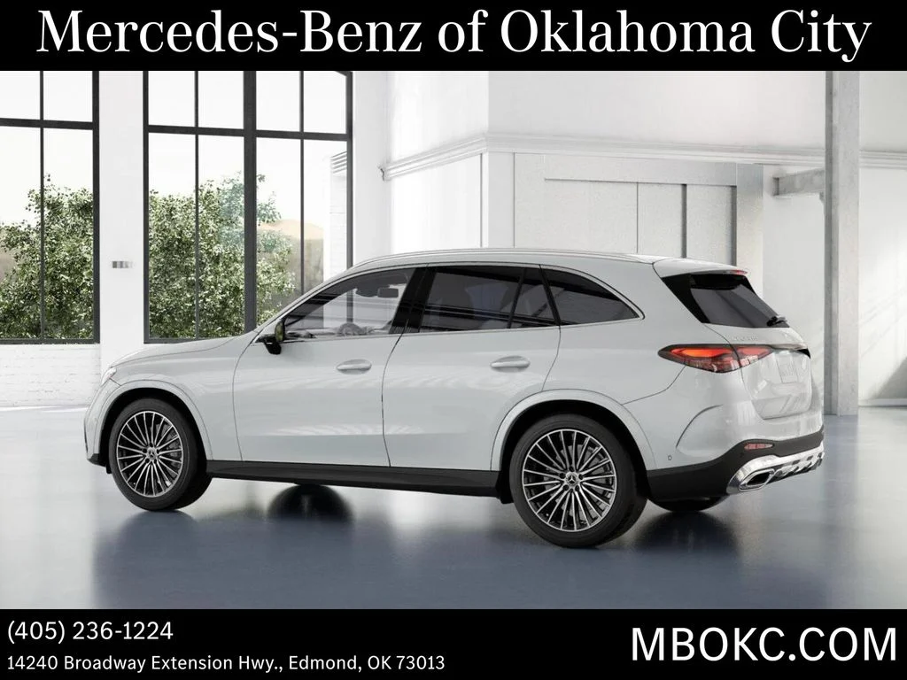 New 2026 MANUFAKTUR Moonlight White Metallic Mercedes-Benz GLC 300 image 32