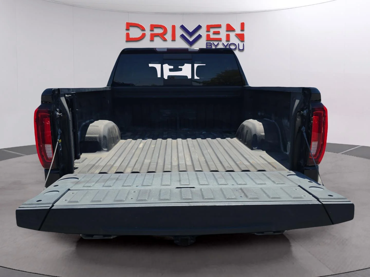 Used 2021 Onyx Black GMC SLT image 33