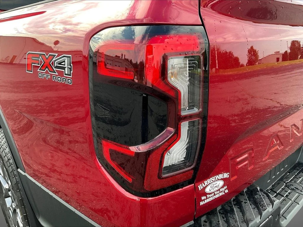 New 2026 Ruby Red Metallic Tinted Clearcoat Ford XLT image 28