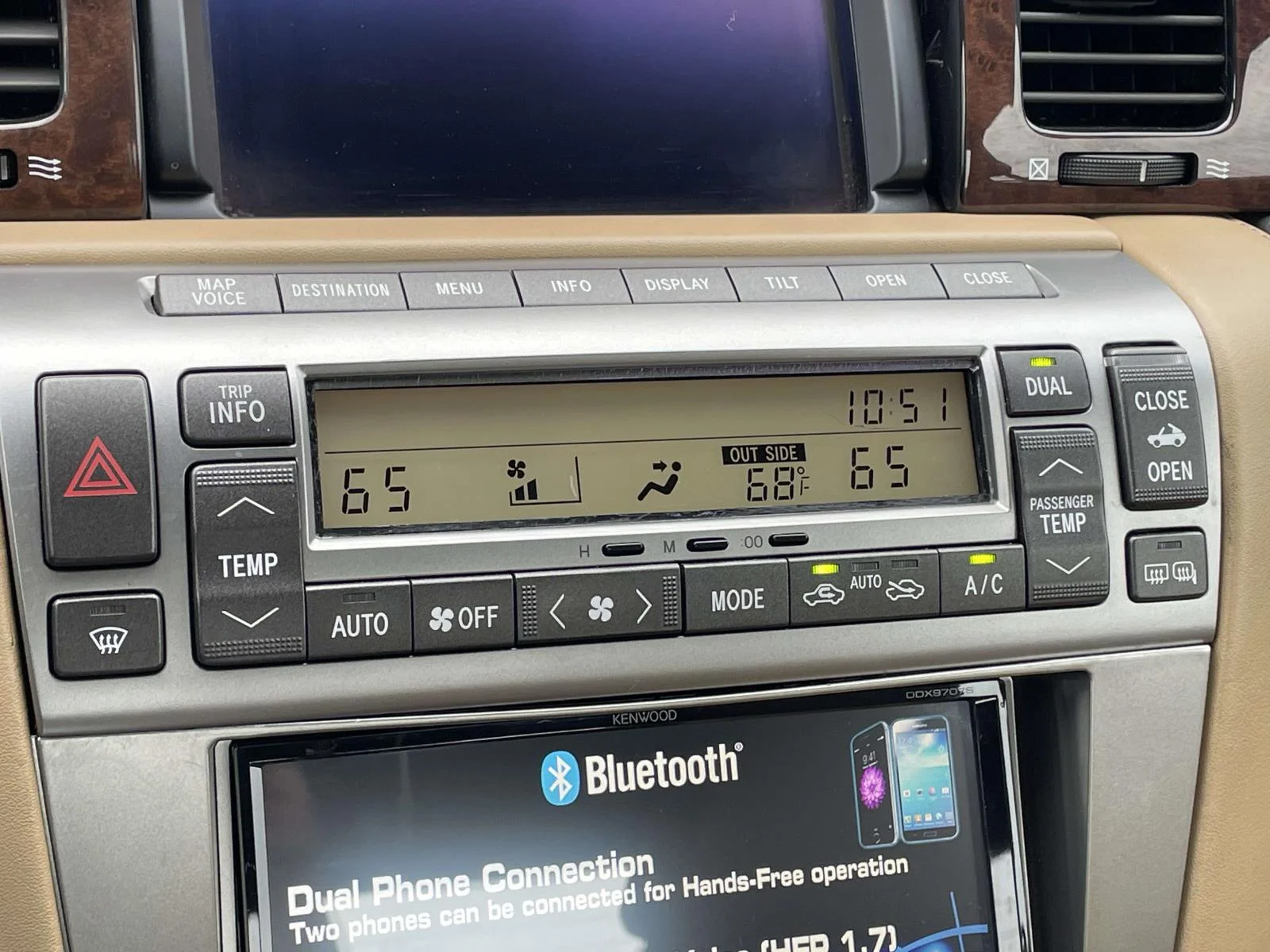 Used 2007 Obsidian Lexus Base image 16