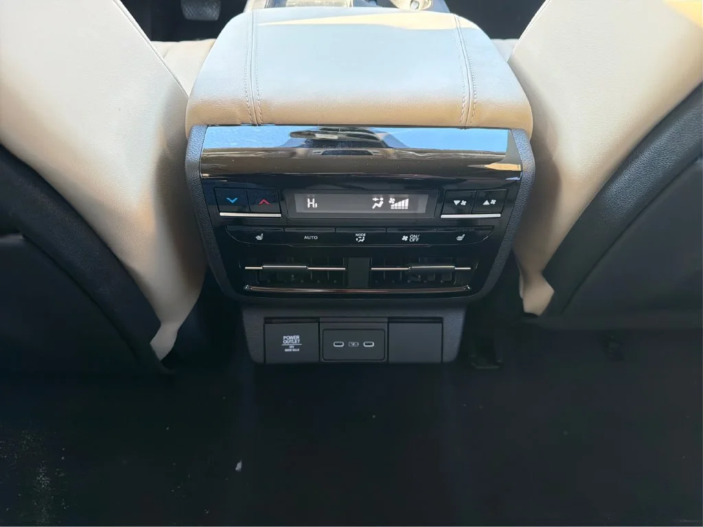 New 2026 Platinum White Pearl Acura SH-AWD with Advance Package image 27