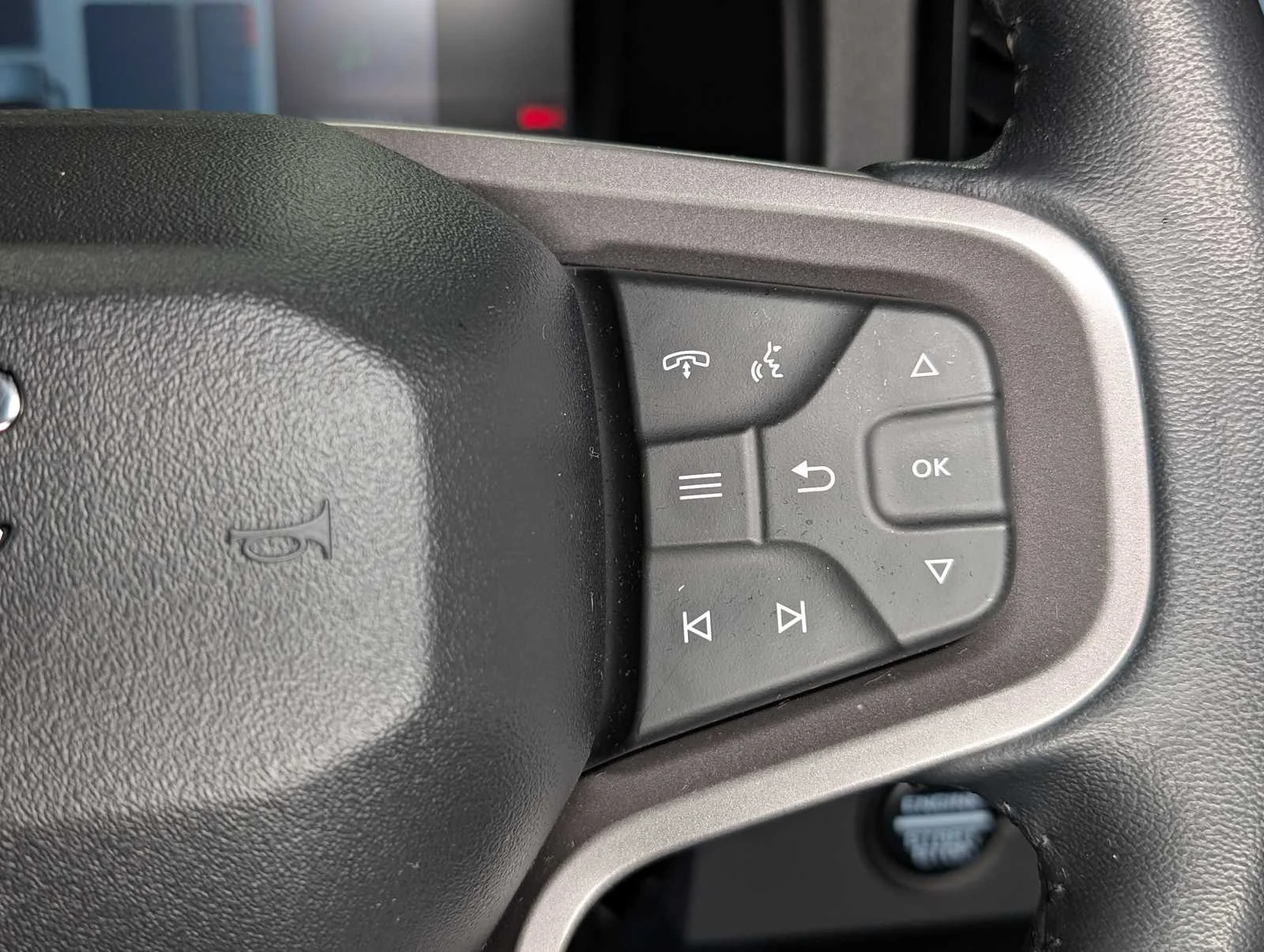Used 2024 Shadow Black Ford Badlands image 37