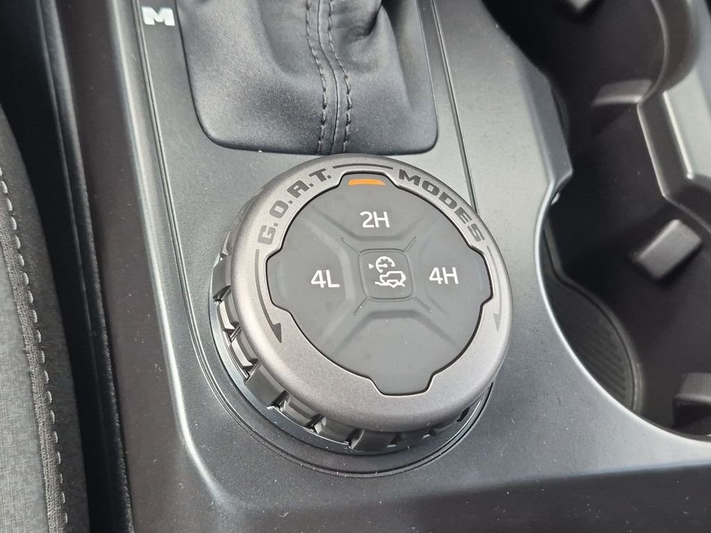 New 2026 Avalanche Gray Ford Big Bend® image 60