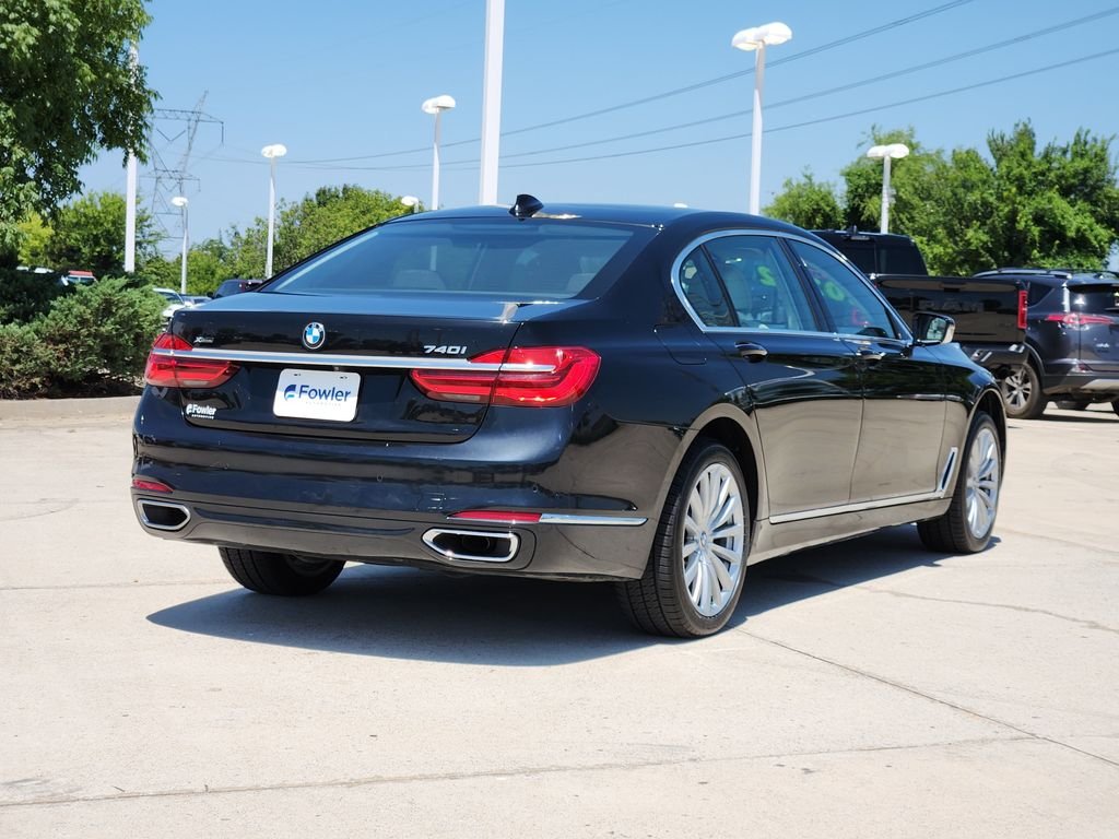 Used 2018 Black BMW 740i xDrive image 7