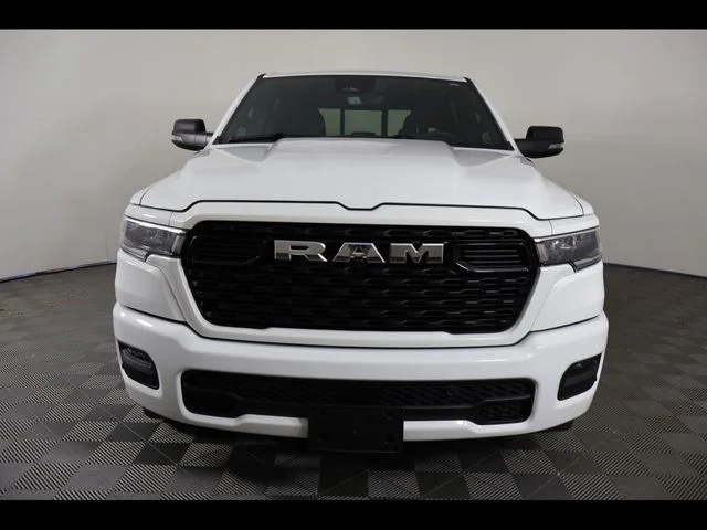 Used 2025 White Ram Big Horn/Lone Star image 8