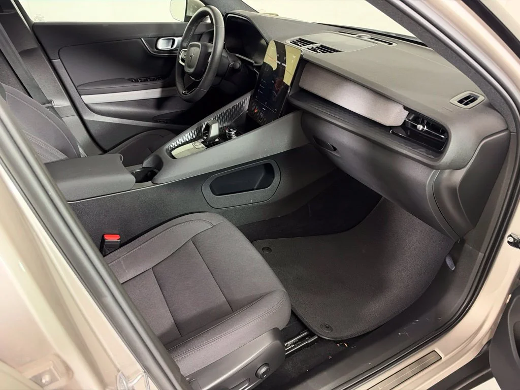 Used 2024 Gray Polestar Long Range Dual Motor image 17