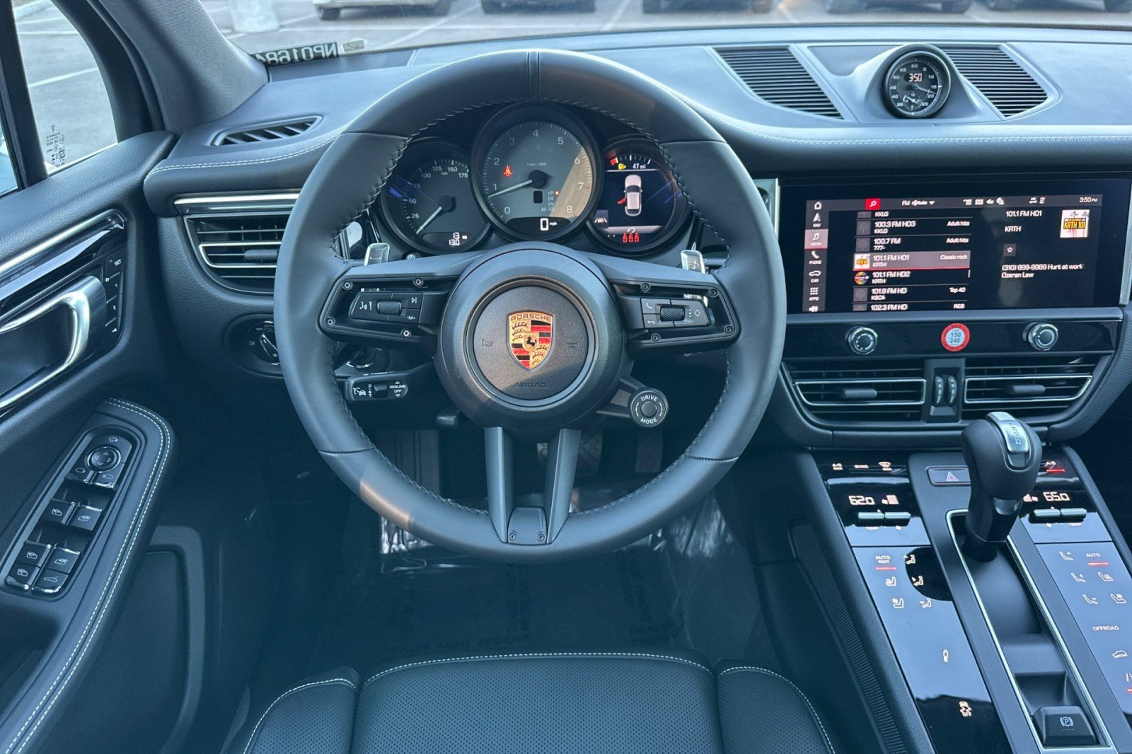 2026 Porsche Macan S - Photo 14