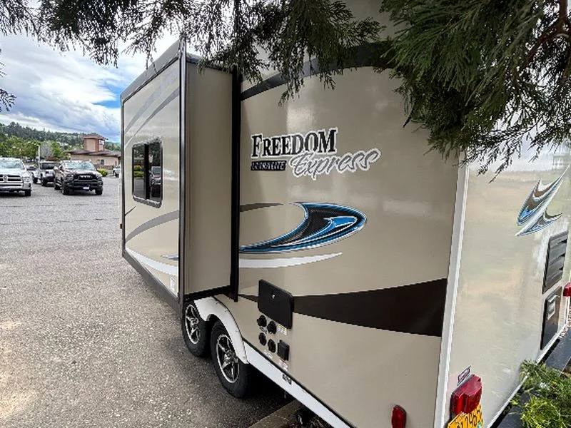 Used 2018 WHITE FOREST RIVER M-192-RBS image 10