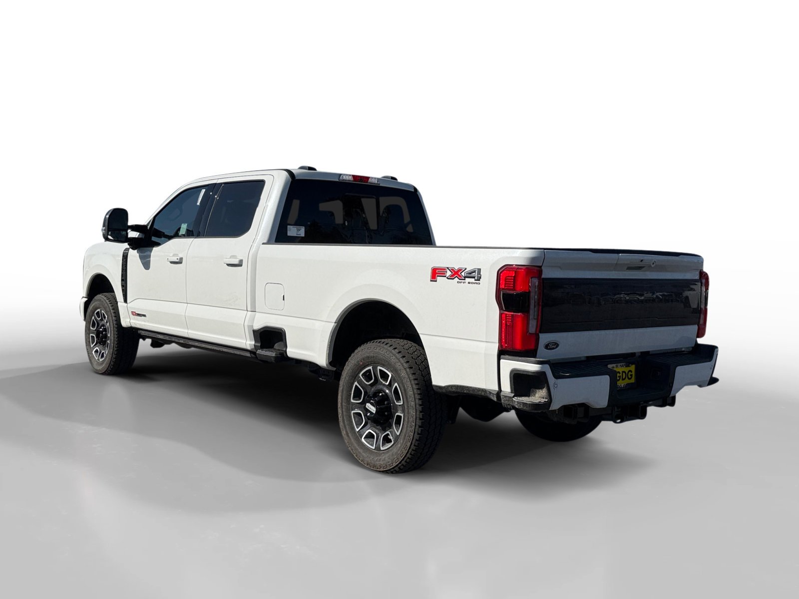New 2026 Star White Metallic Tri-Coat Ford Platinum image 3