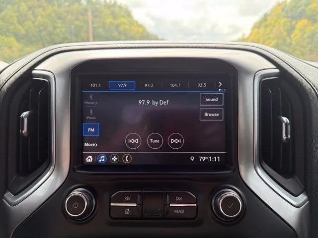 Used 2019 Gray Chevrolet RST image 35