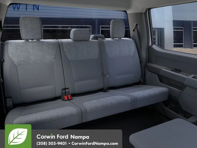 New 2026 Oxford White Ford XLT image 11