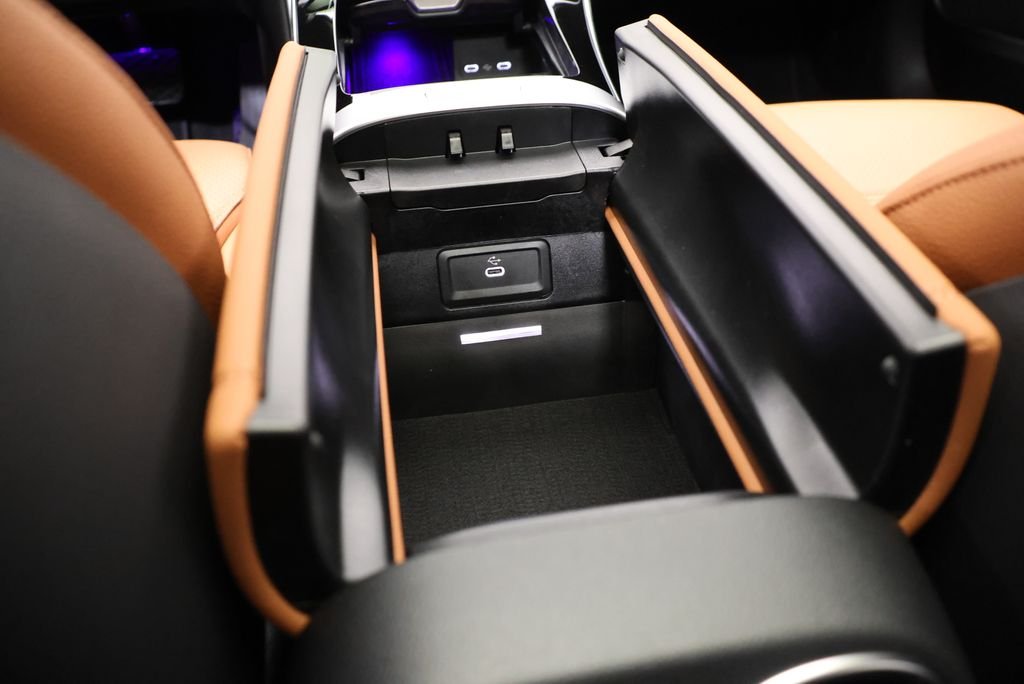 New 2026 Polar White Mercedes-Benz C 300 image 29