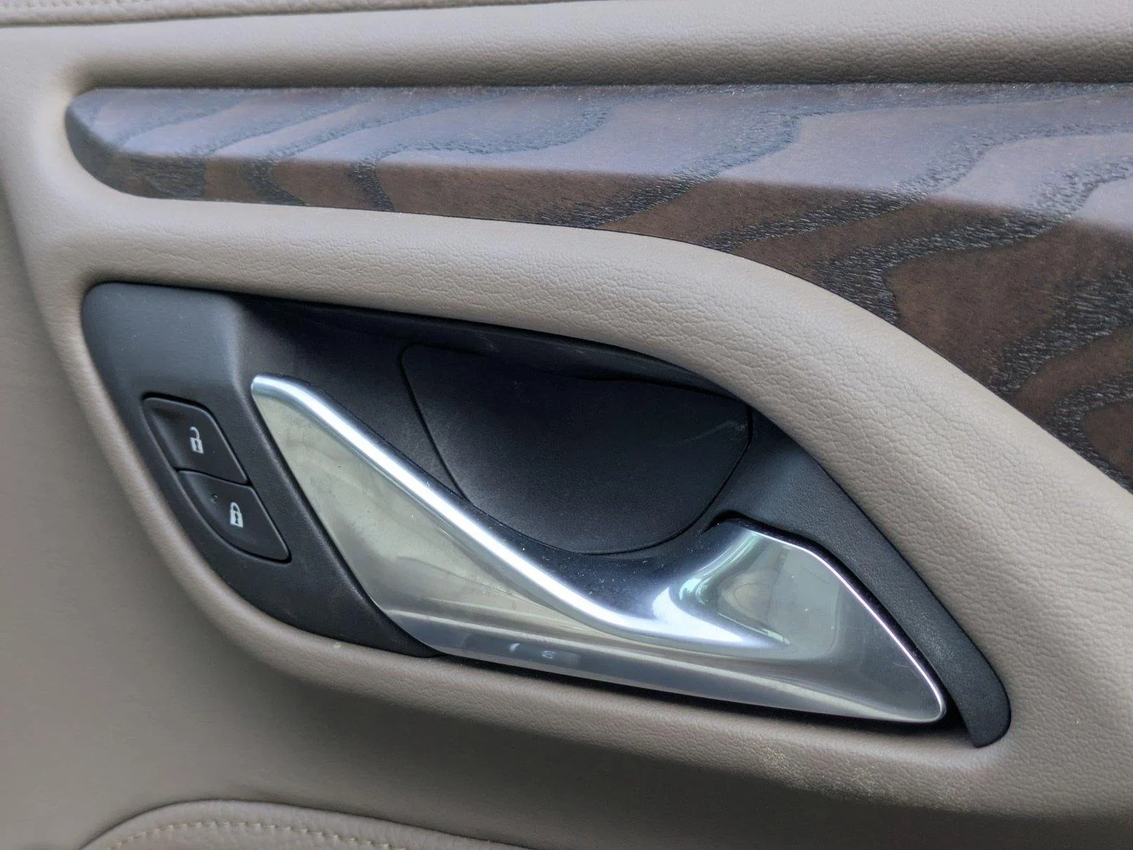 Used 2024 Midnight Blue Metallic GMC Denali image 38