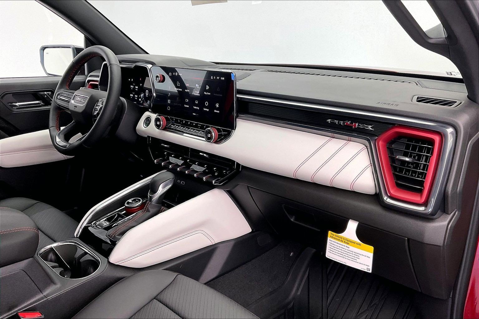 2026 GMC Canyon AT4X - Photo 6