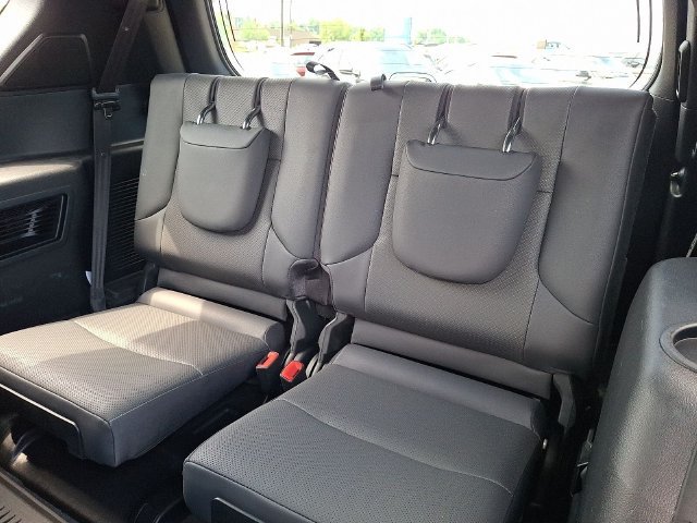 Used 2022  Lexus 460 image 6