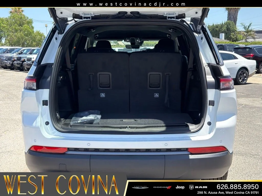 New 2026 Bright White Clearcoat Jeep Altitude image 16