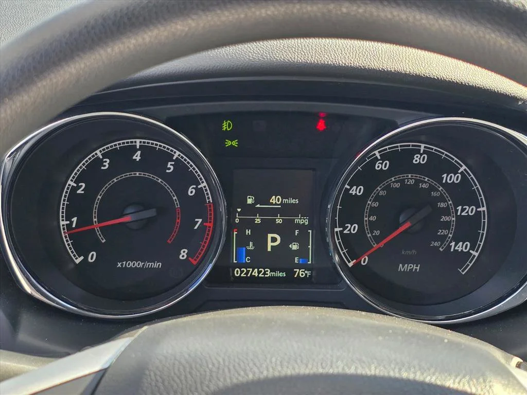 Used 2025 Black Mitsubishi 2.0 SE image 7