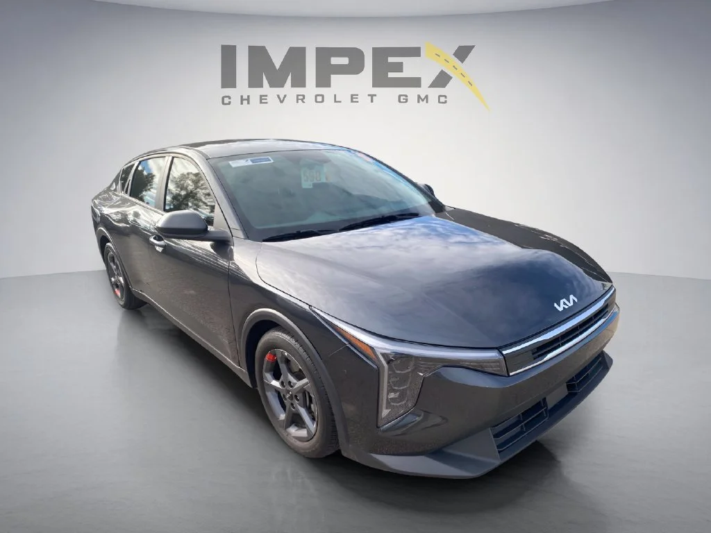 Used 2025 Gray Kia LXS image 7