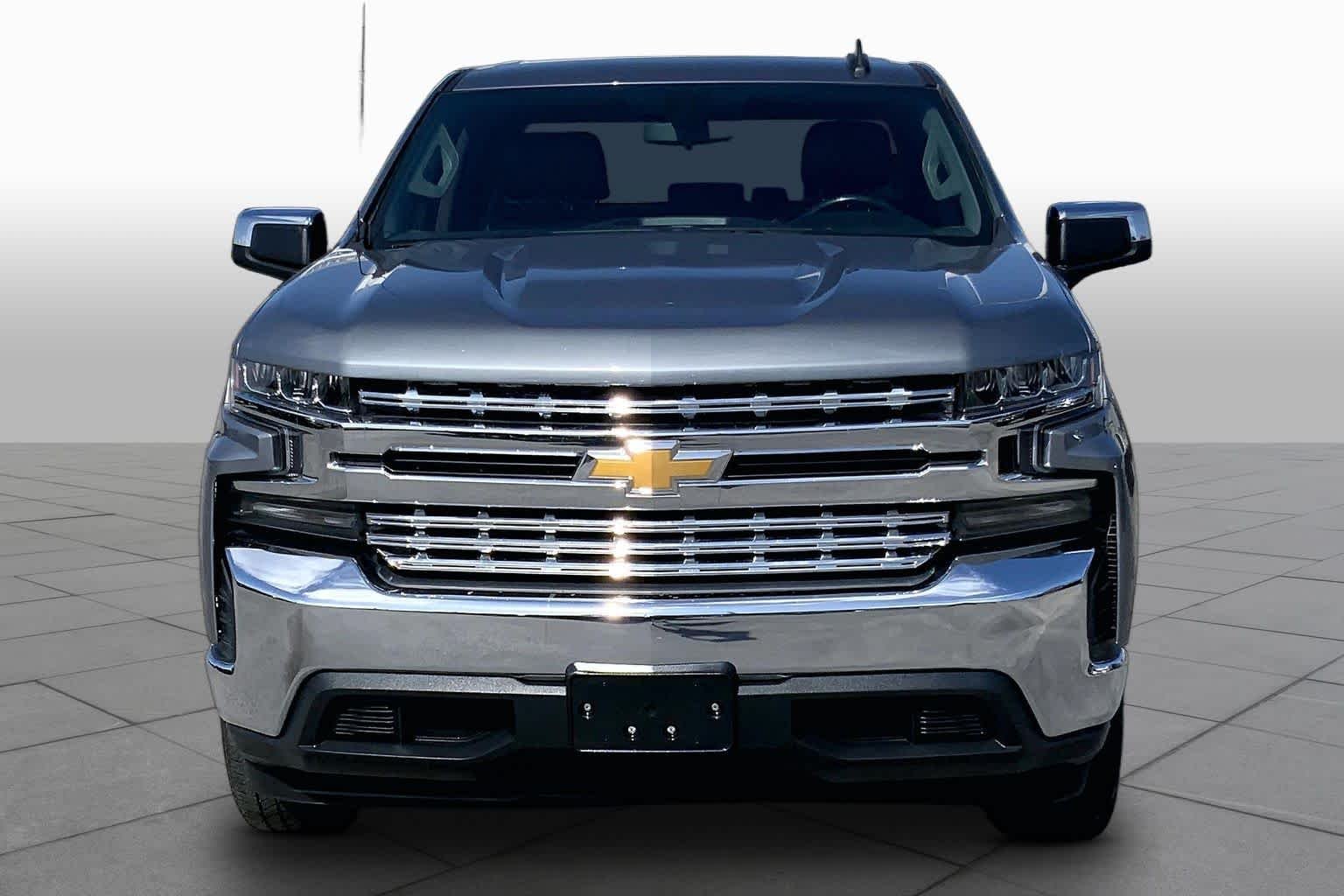 Used 2020 Satin Steel Metallic Chevrolet LT image 4