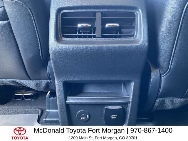 Used 2022 Black Ford SEL image 30