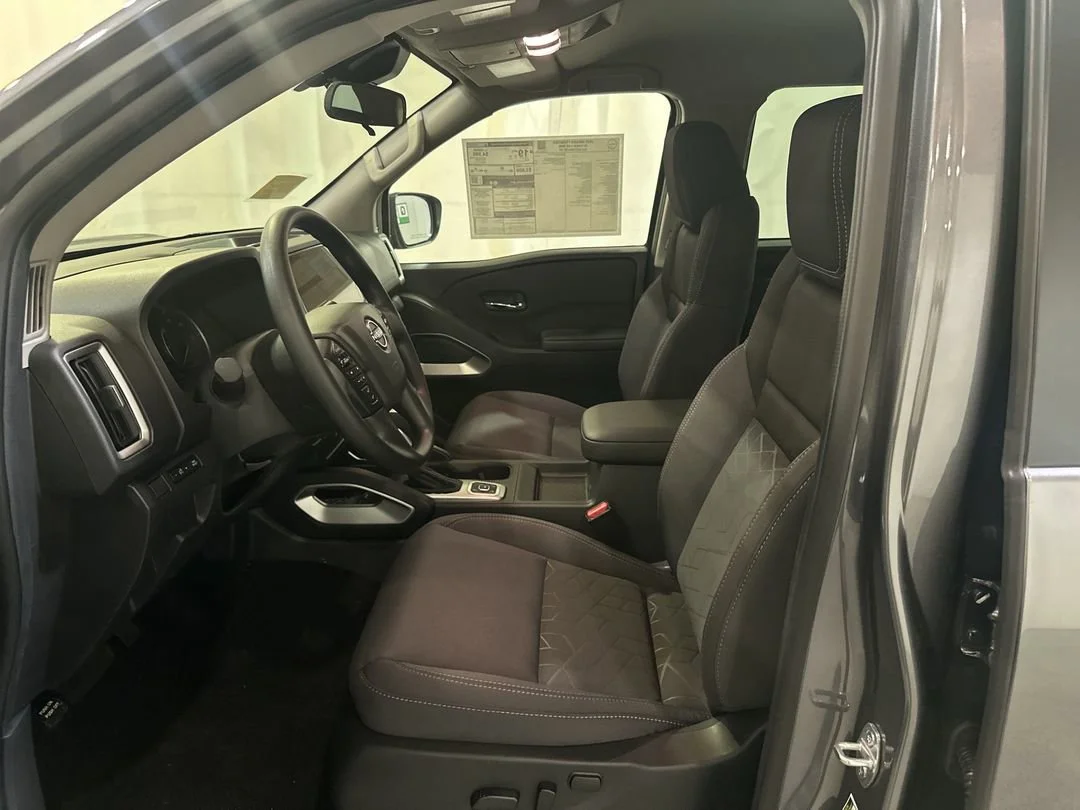 2026 Nissan Frontier SV - Photo 13