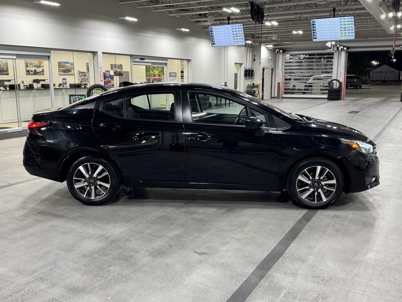 2025 Nissan Versa Sedan SV - Photo 8