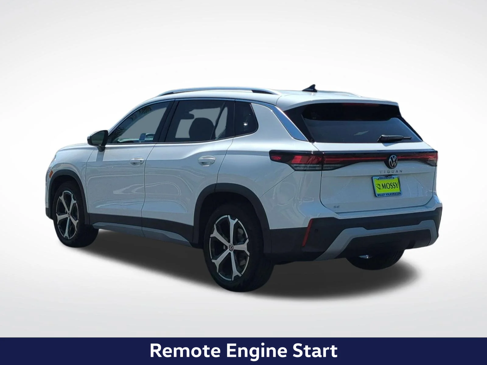 New 2026 White/off-white Volkswagen SE image 7