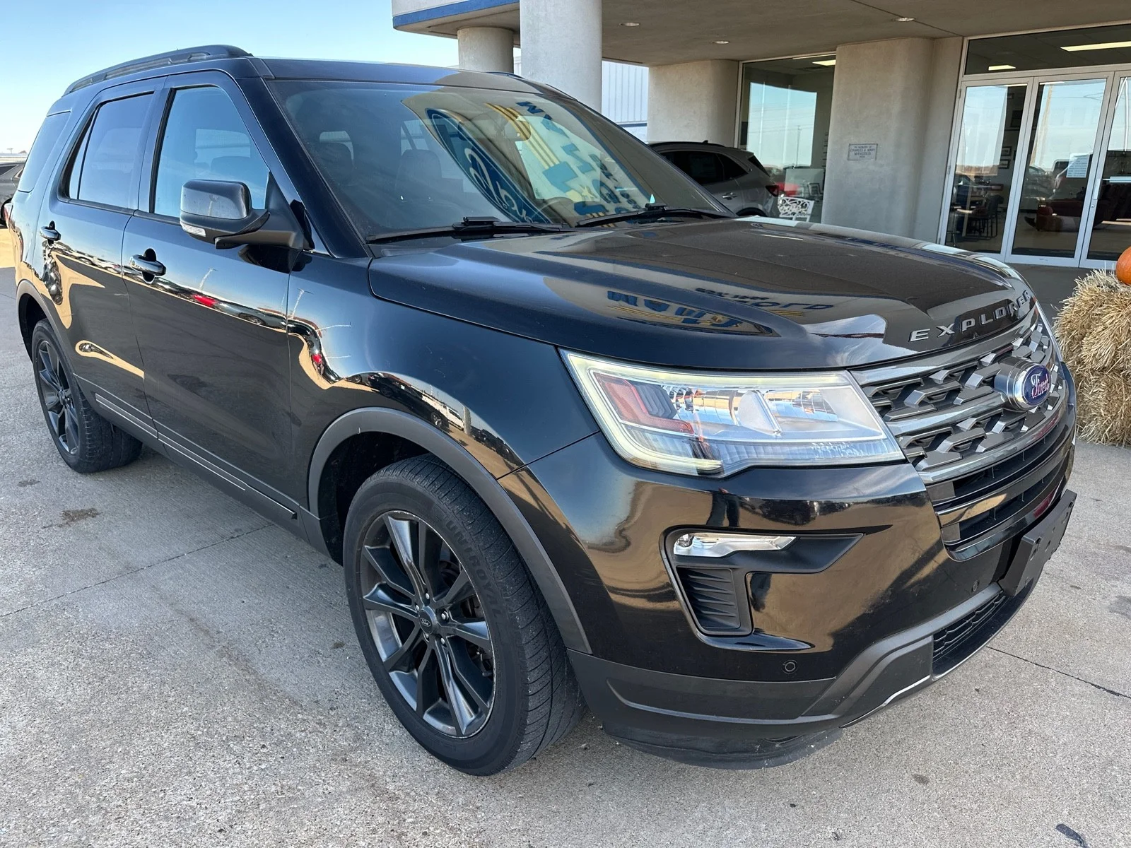 Used 2019 Ford Explorer XLT with VIN 1FM5K8DH7KGA34859 for sale in Eureka, IL