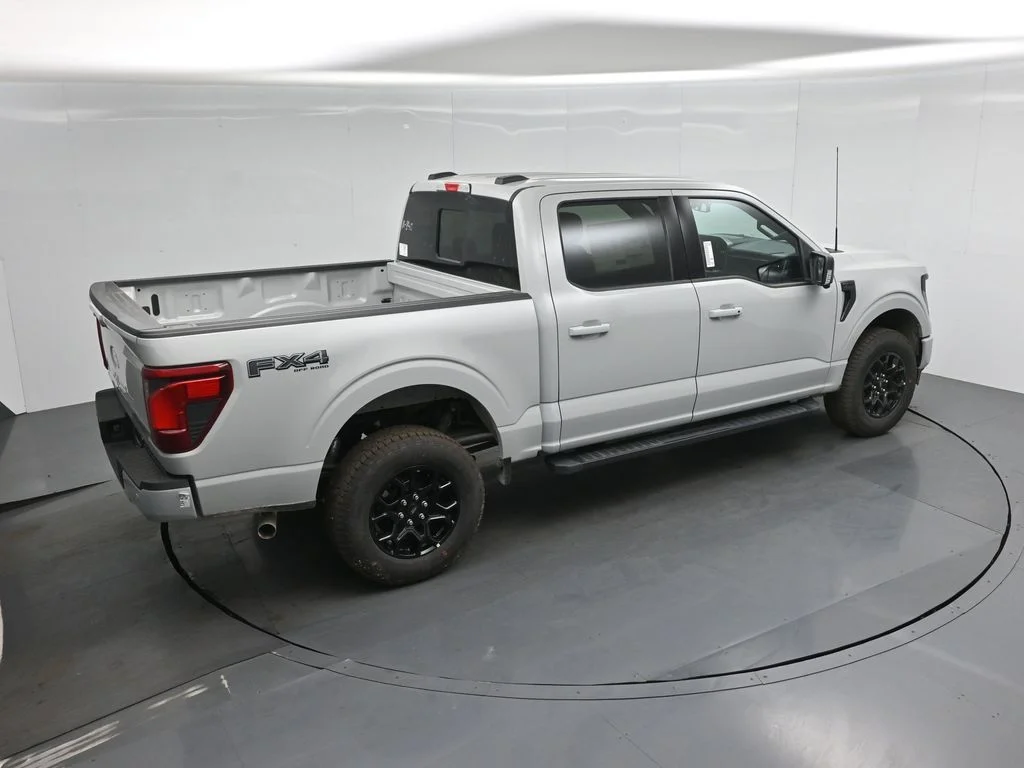 New 2026 Avalanche Ford XLT image 34