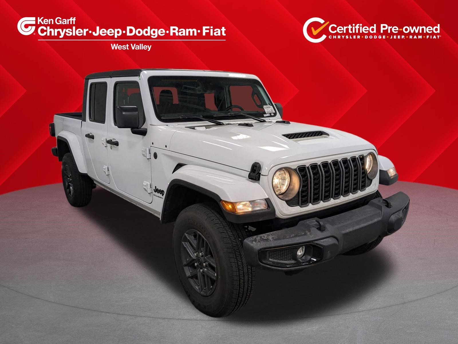 2025 Jeep Gladiator Sport S Auto's photo