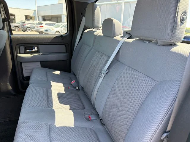 Used 2014 Blue Ford XLT image 20