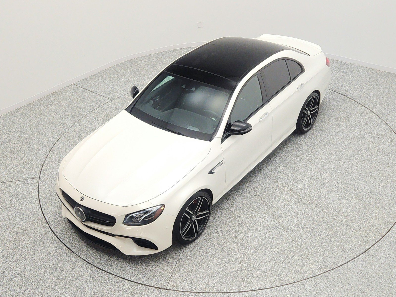 Used 2019 designo Diamond White Metallic Mercedes-Benz AMG® E 63 S 4MATIC+ Sedan image 23