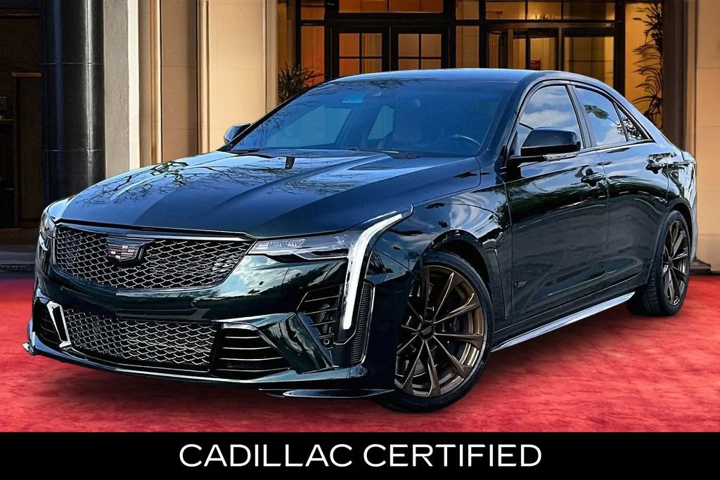 2023 Cadillac CT4 V-Series Blackwing's photo