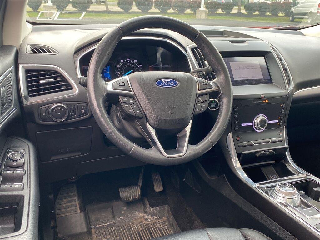 Used 2020 Rapid Red Metallic Tinted Clearcoat Ford Titanium image 3