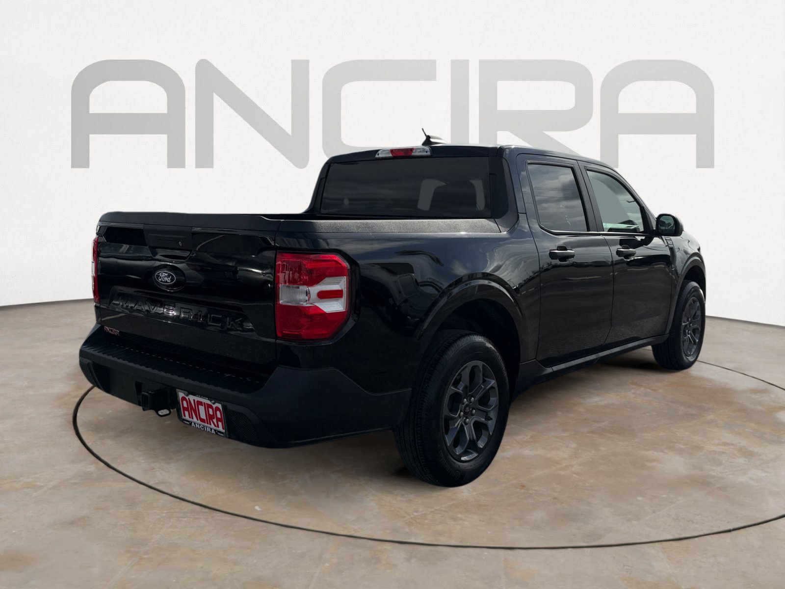 Used 2026 Shadow Black Ford XLT image 7