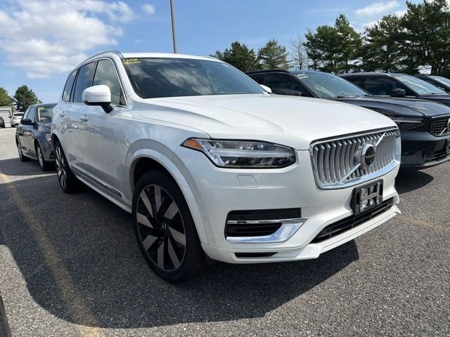 2024 Volvo XC90 Recharge Plug-In Hybrid Ultimate