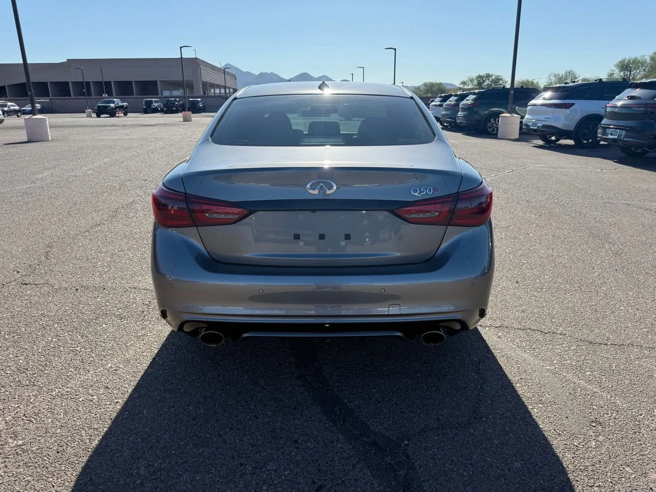 Certified Used 2022 Graphite Shadow INFINITI Red Sport 400 image 6