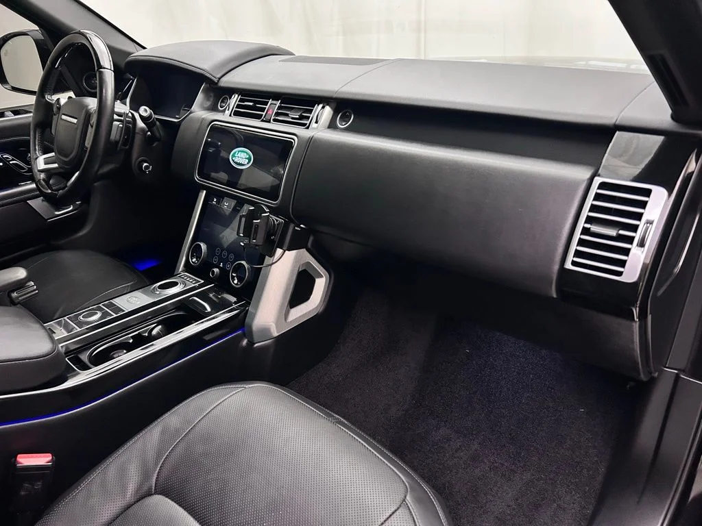 Used 2020 Black Land Rover V8 HSE image 18