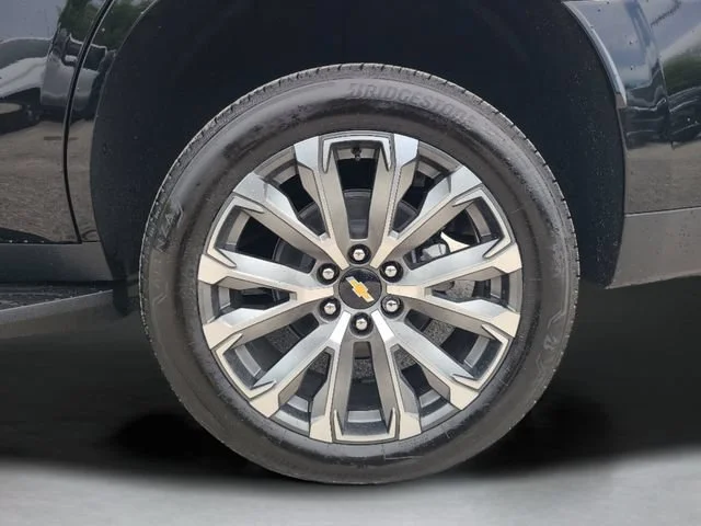 New 2026 Black Chevrolet High Country image 36