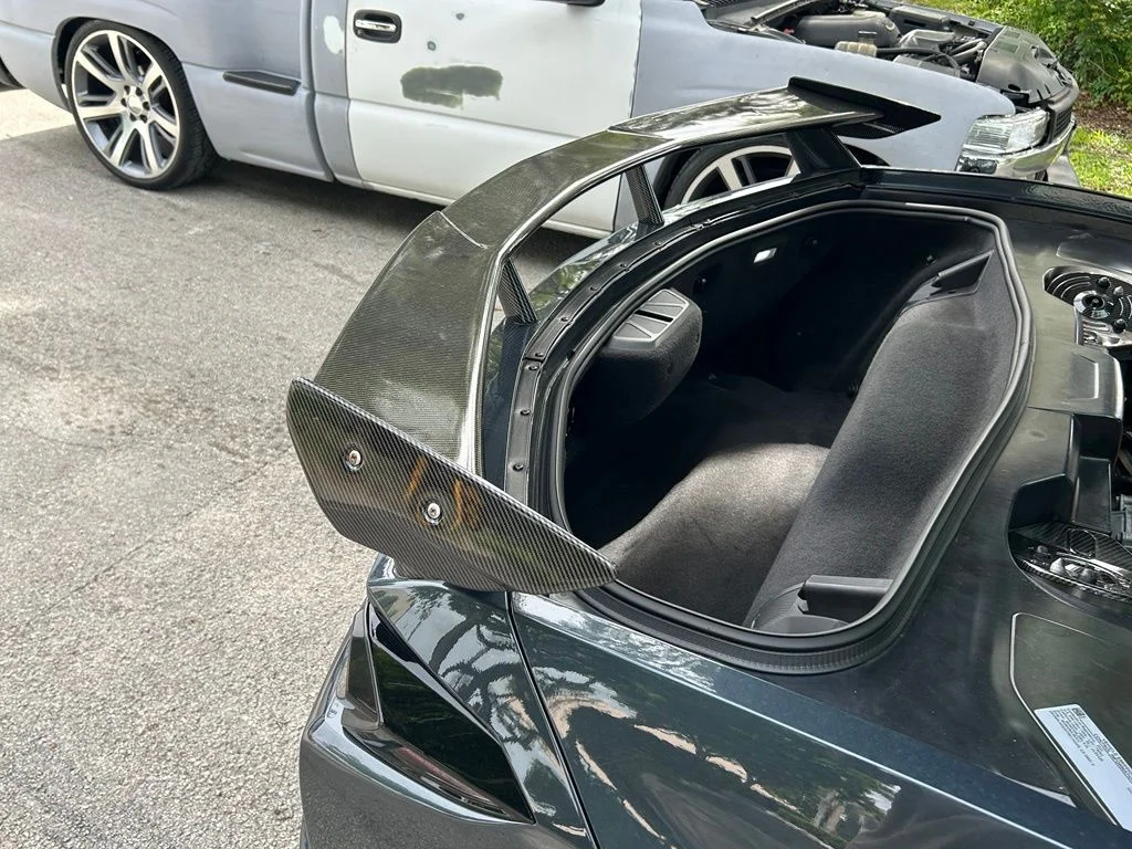 Used 2021 Gray Chevrolet Stingray image 28