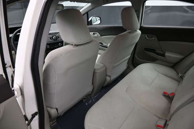 Used 2012 White Honda LX image 2