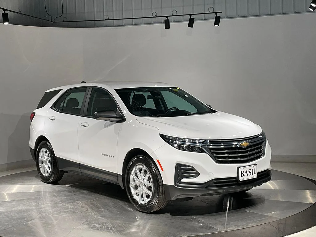 Used 2024 White Chevrolet LS image 38
